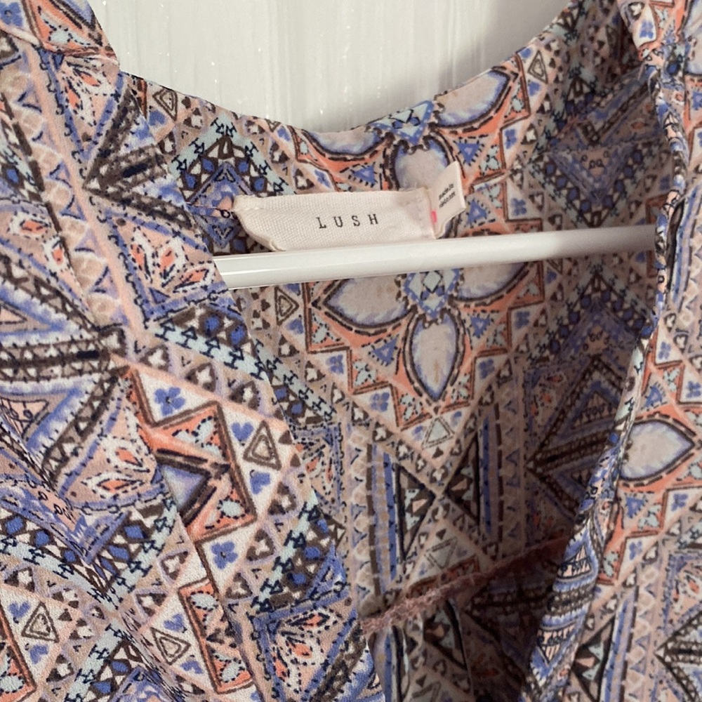 Lush tunic - Picture 2 of 3
